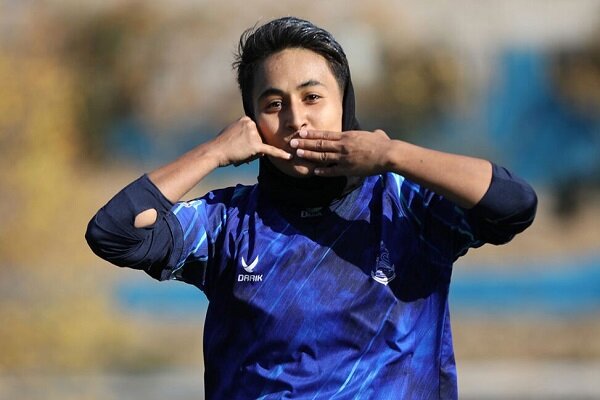 افسانه چترنور در آستانه کسب کفش طلایی لیگ برتر فوتبال زنان