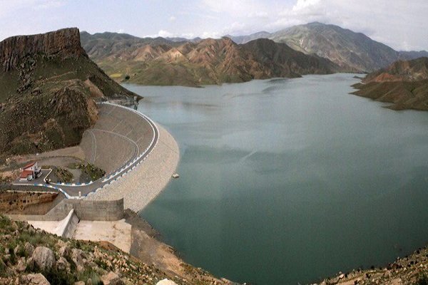 تأمین آب پایدار راهکار توسعه کشاورزی و حل ریشه‌ای چالش‌های طارم است